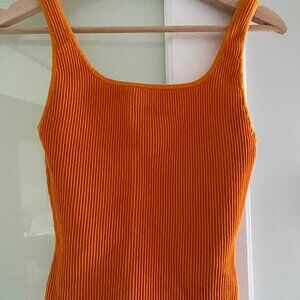 Babaton Sculpt Knit Tank
